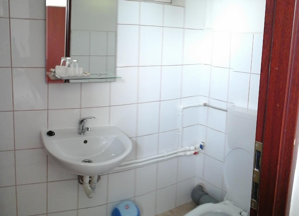 Casa Piscul Lupului Villa Pucioasa Bagian luar foto